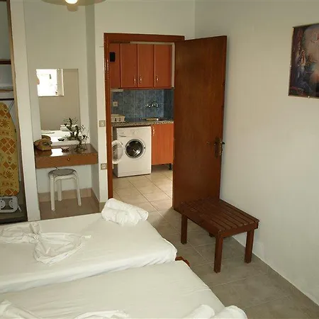 Marietta 2* Pasztída