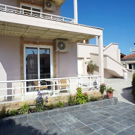 Apartmanhotel Marietta 2*