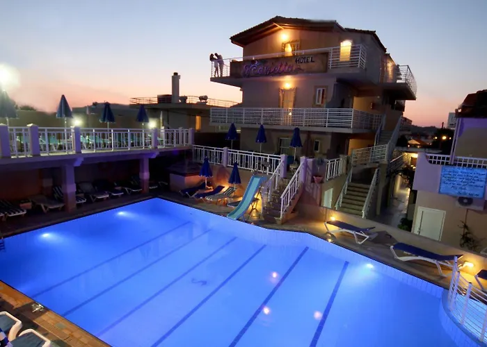 Apartmanhotel Marietta Pasztída