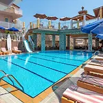 Marietta Aparthotel 2*