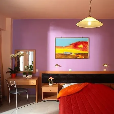 Marietta Apartmanhotel Pasztída